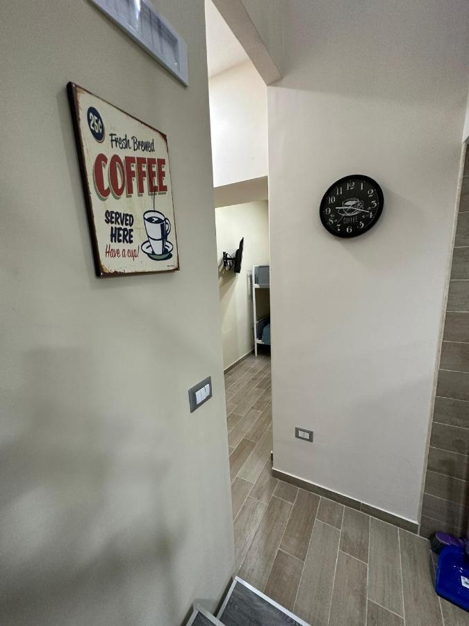 Napoli Centro - La Casa Di Cate Acomodação com café da manhã Exterior foto