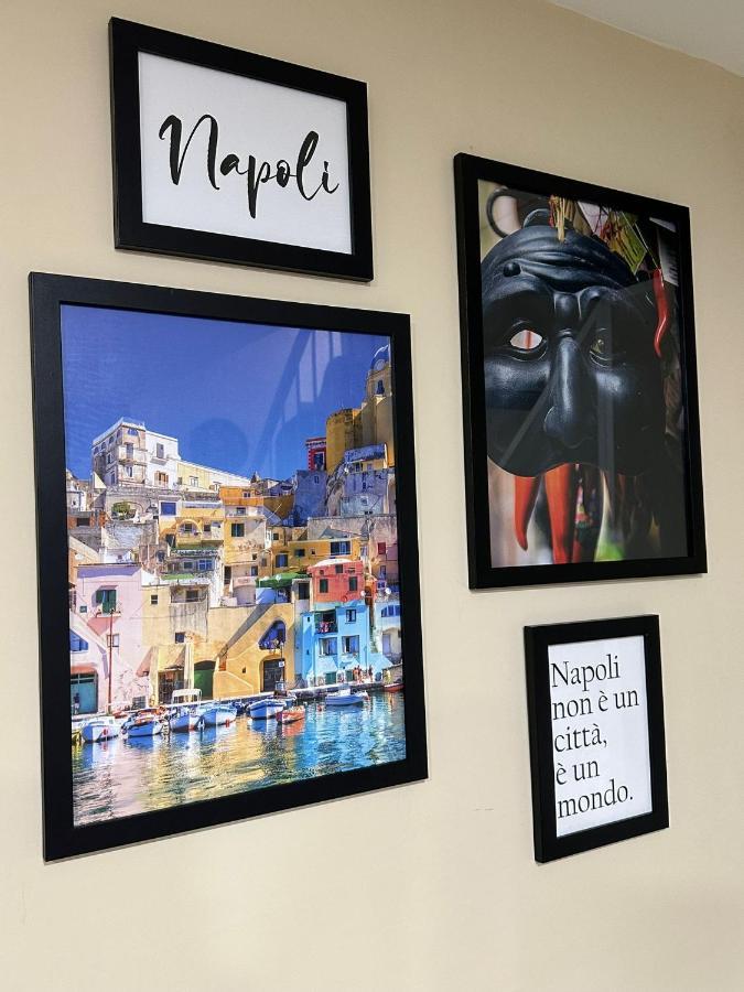 Napoli Centro - La Casa Di Cate Acomodação com café da manhã Exterior foto